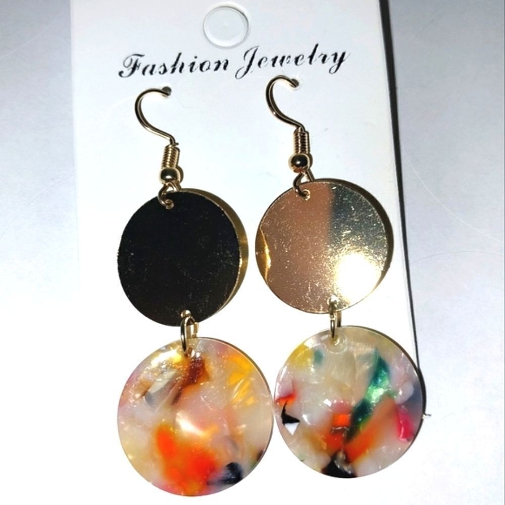 Host pick🎉🎉🎉Trendy dingle Acrylic Resin Earrings
